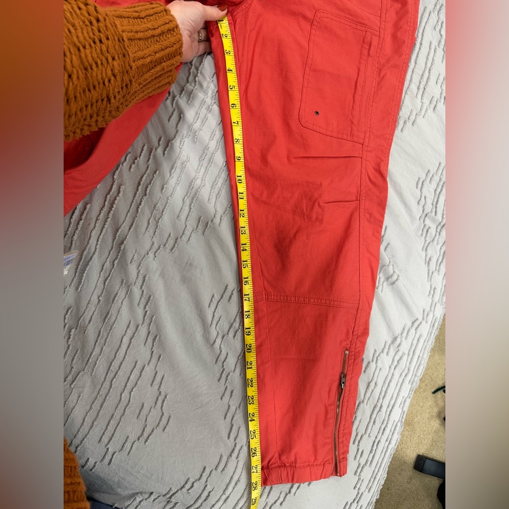 Free People Women's Cargo Pants NWOT - Picture 13 of 13